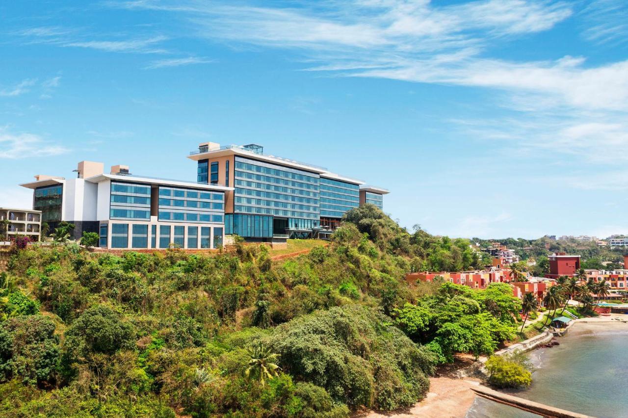 Taj Cidade De Goa Horizon, Goa Pangim Exterior foto The hotel in 2014