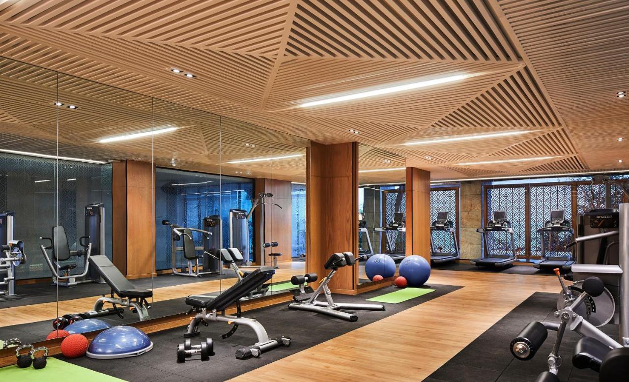 Taj Cidade De Goa Horizon, Goa Pangim Exterior foto The gym at The Dorchester